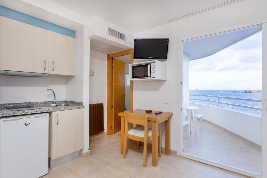 Apartamentos Mar Y Playa مدينة إيبيزا المظهر الخارجي الصورة